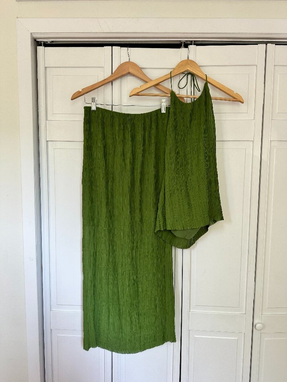 Banana Republic Matching Set - Picture 1 of 5